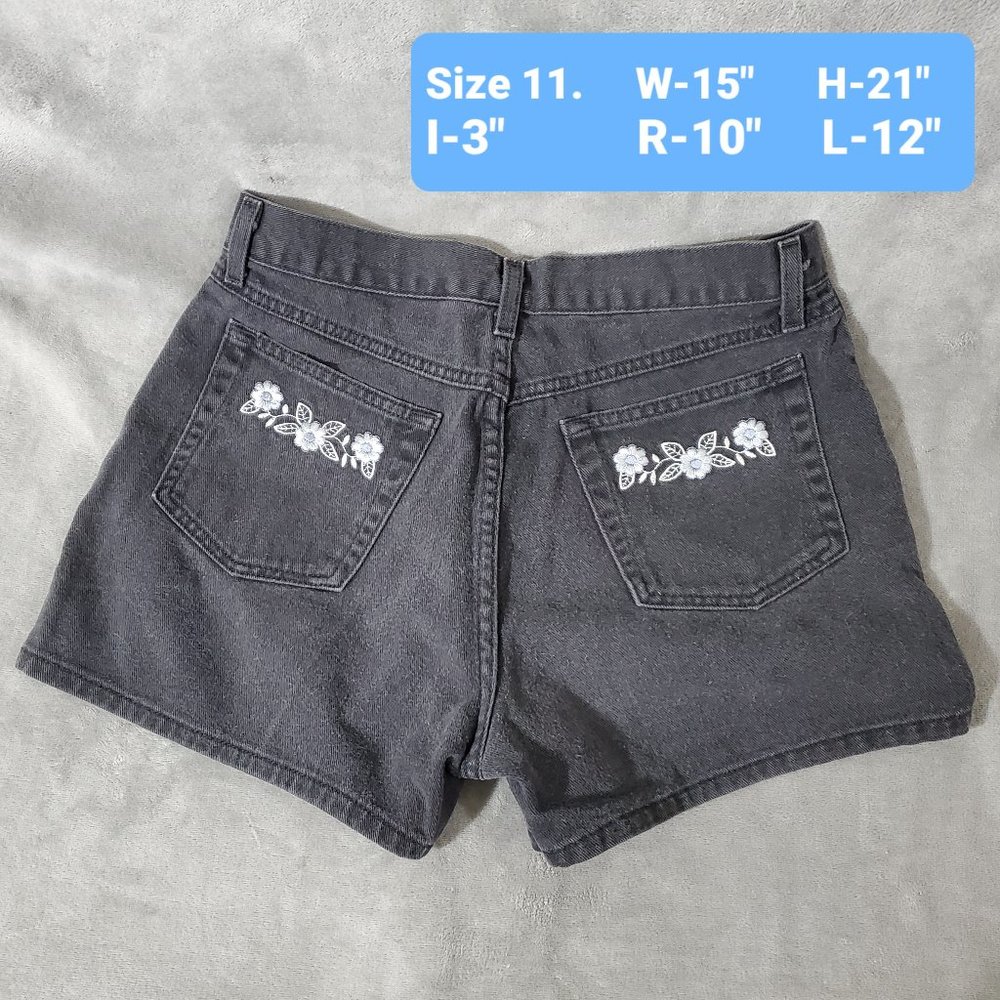 Big Ace Floral Embroidered 100% Cotton Denim Shorts Black Size  11